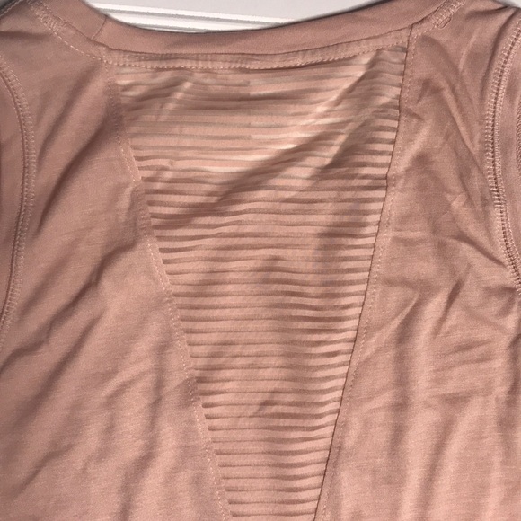 Old Navy active Sz S blush pink tank top - Picture 4 of 4
